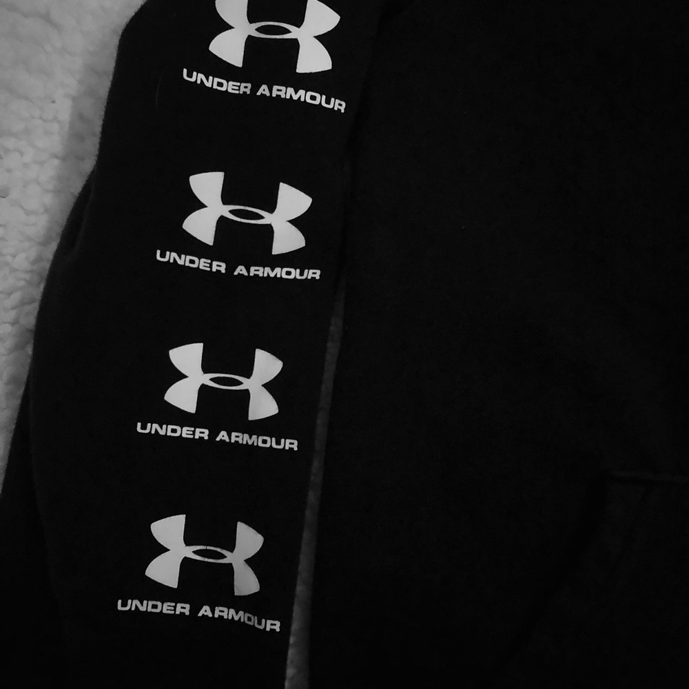 Under armor jacket🏷 - Picture 3 of 7